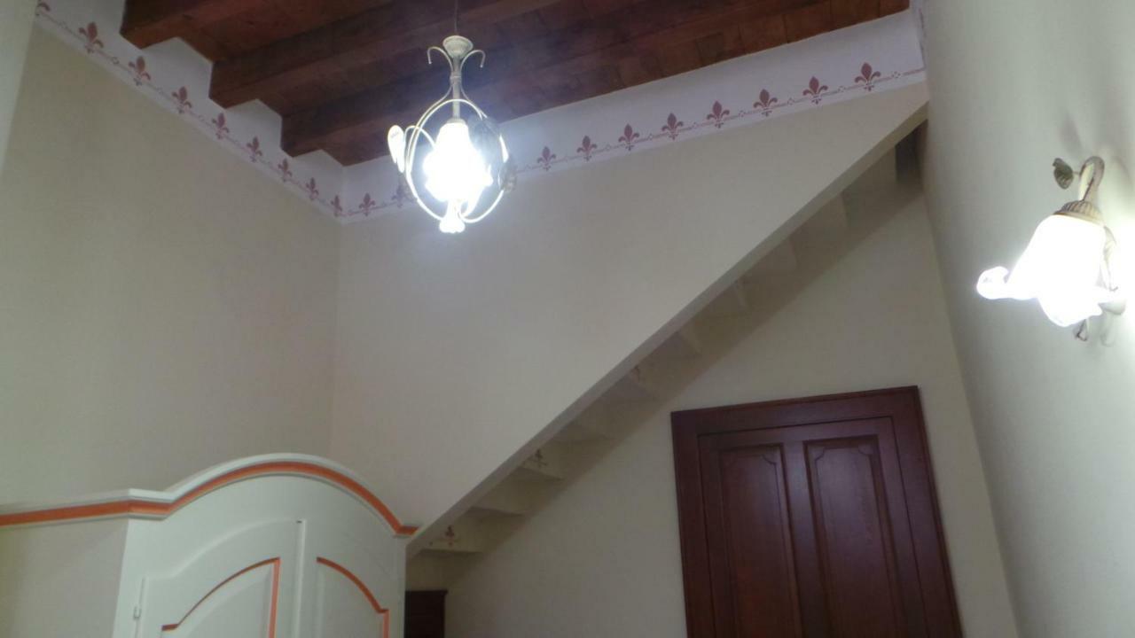 콰르투 산텔레나 Oasi Ottocento B&B 외부 사진