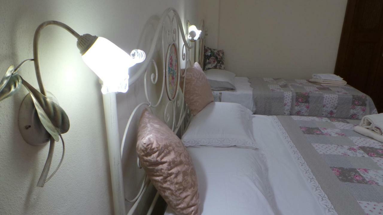 콰르투 산텔레나 Oasi Ottocento B&B 외부 사진