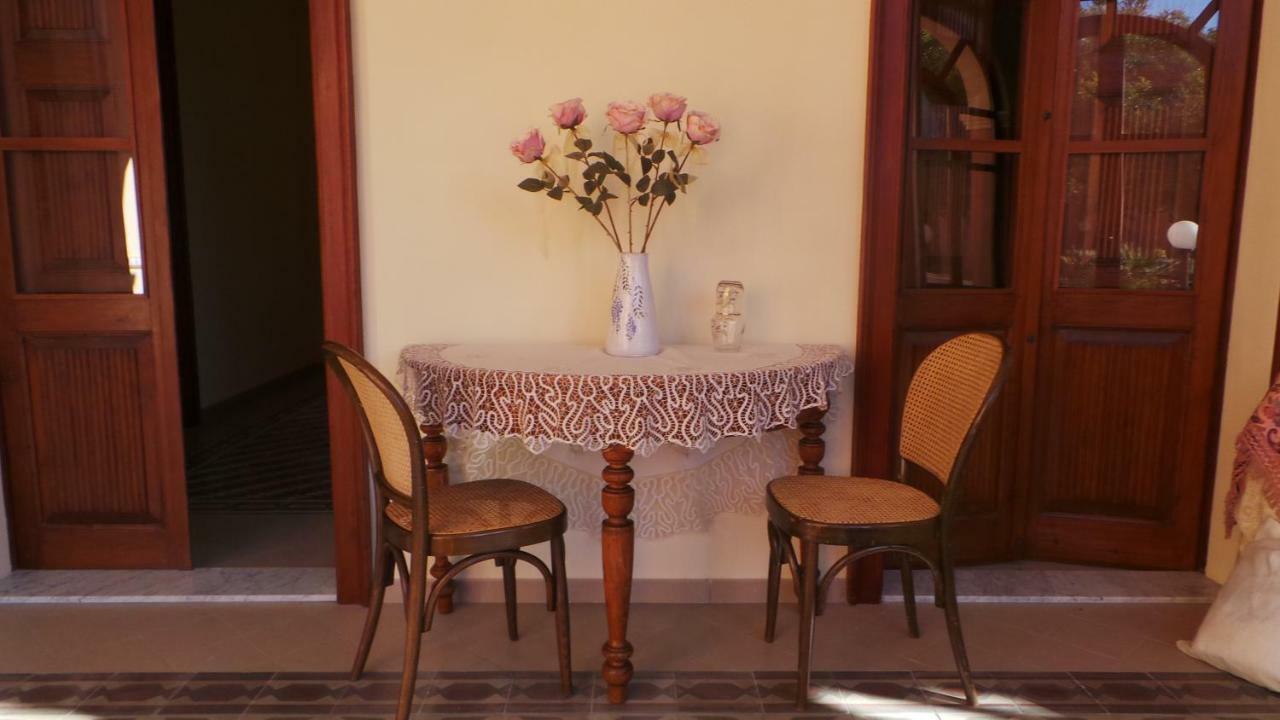 콰르투 산텔레나 Oasi Ottocento B&B 외부 사진