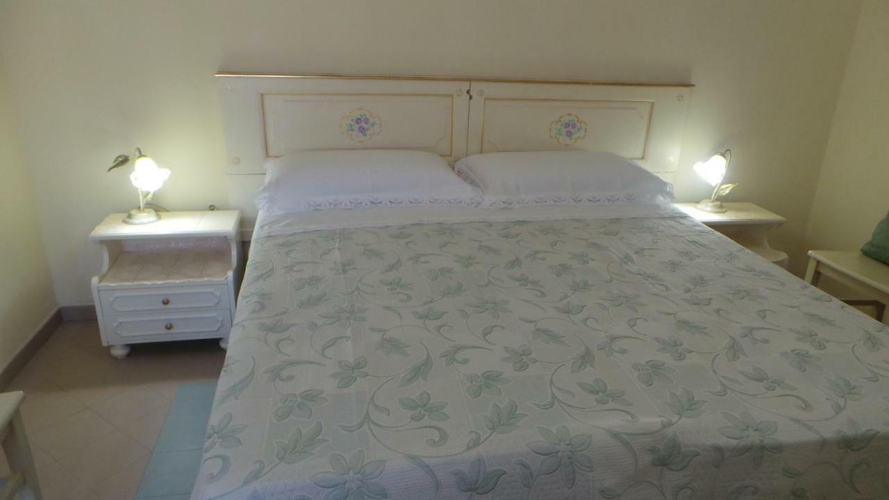 콰르투 산텔레나 Oasi Ottocento B&B 외부 사진